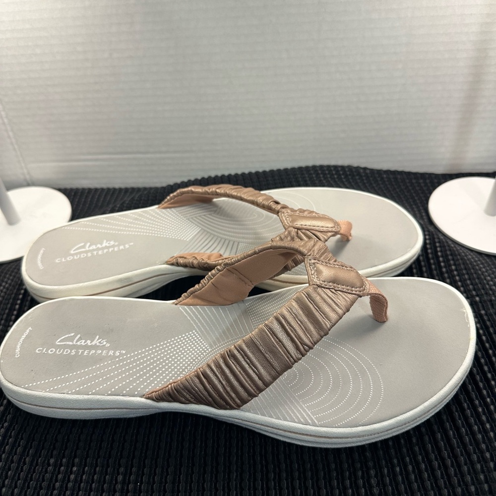 🆕Clarks Breeze Rae Rose Gold Sandals - Picture 10 of 14